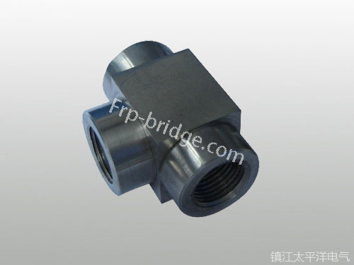 内(nei)螺紋(wen)直通(tong)中間(jian)接頭(tou)