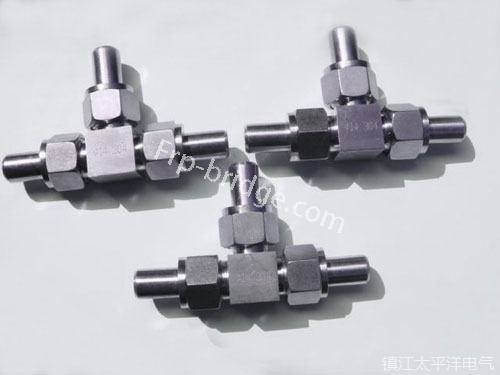 焊接(jie)三通(tong)接頭(tou)