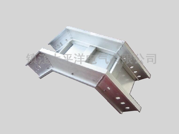 鋁合(he)金槽式彎(wan)通