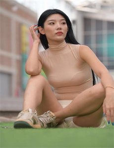 97超级碰碰人妻中文字幕-日韩一本道无码v