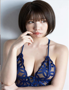 美女遭袭胸-艳鬼情未了