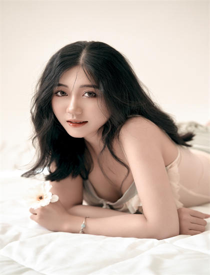 求爱嫁期2014色彩运用解析：色调选择与情绪表达分析